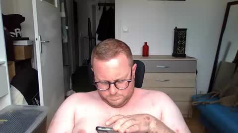 Snapshot of jeuneloup92 chatting on 15, 7, 2026 jeuneloup92 online show from 15, 7, 2026