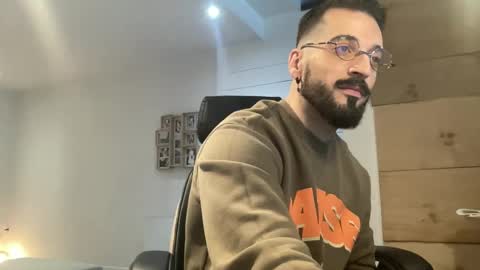 JEUNEMEK007 online show from 5, 12, 2024