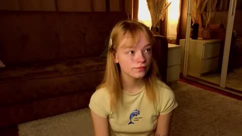 Gwen online show from 20, 12, 2025