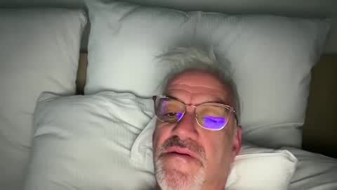 jewlronny online show from 8, 12, 2024