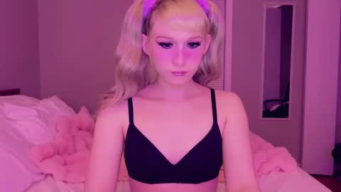   online show from 20, 9, 2025