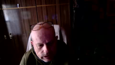 Snapshot of jgs54 chatting on 20, 10, 2025 jgs54 online show from 20, 10, 2025