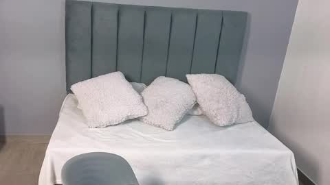 Jhan online show from 4, 4, 2026