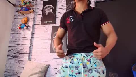 Snapshot of jhay_wheeler777 chatting on 2, 10, 2025 jhay_wheeler777 online show from 2, 10, 2025