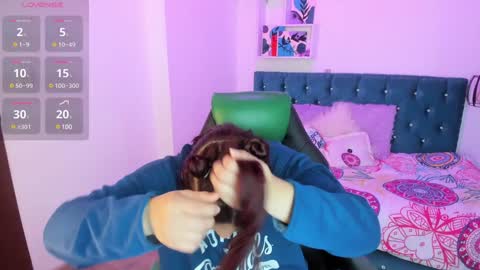 Jhiinny online show from 10, 1, 2025