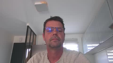 Snapshot of jhmec44000 chatting on 7, 7, 2026 jhmec44000 online show from 7, 7, 2026