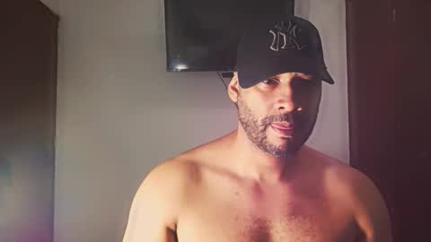 En moreno online show from 17, 12, 2025