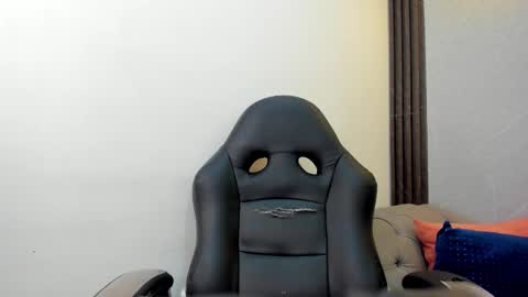 Jhoana  online show from 21, 10, 2025