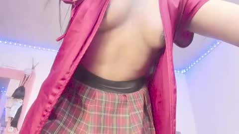 jhoanatrans22 online show from 7, 1, 2025