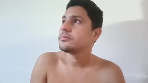 Snapshot of jhon_0511 chatting on 23, 2, 2025 Jhon online show from 23, 2, 2025