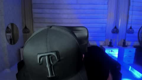 John Bear.... online show from 17, 4, 2026