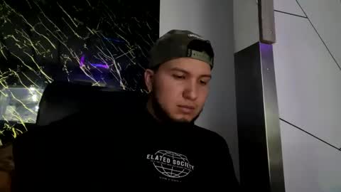 Snapshot of jhon_gottti chatting on 19, 11, 2025 jhon online show from 19, 11, 2025