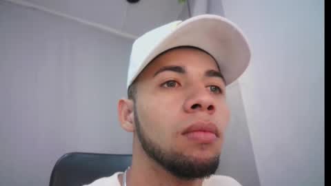 jhon_malo online show from 3, 3, 2025