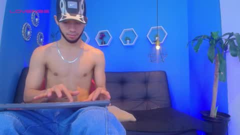 jhon_malo online show from 23, 10, 2025