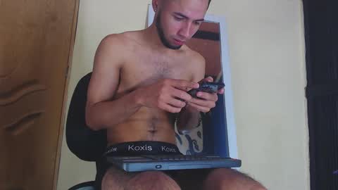 jhon_malo online show from 12, 11, 2025