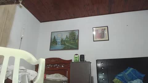 Snapshot of jhon_tommy chatting on 28, 12, 2024 jhon tommy online show from 28, 12, 2024