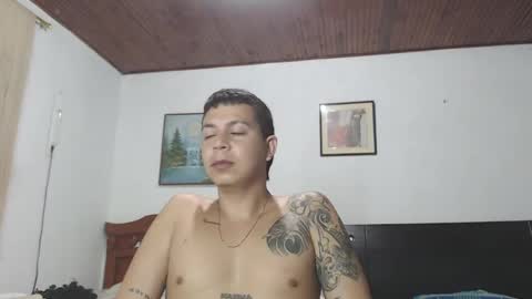 Snapshot of jhon_tommy chatting on 1, 1, 2025 jhon tommy online show from 1, 1, 2025