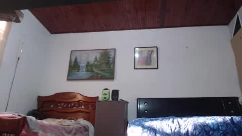 Snapshot of jhon_tommy chatting on 24, 2, 2025 jhon tommy online show from 24, 2, 2025