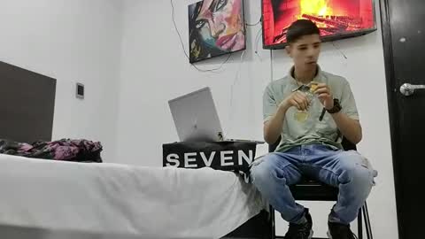 Snapshot of jhongrey2 chatting on 27, 2, 2025 jhon online show from 27, 2, 2025