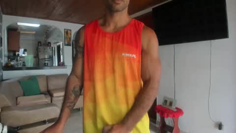 Snapshot of jhonnyxxfitnexx chatting on 30, 10, 2025 jh online show from 30, 10, 2025