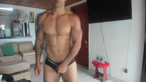 Snapshot of jhonnyxxfitnexx chatting on 20, 11, 2025 jh online show from 20, 11, 2025