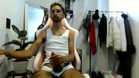 Snapshot of jhonsonvlatino chatting on 13, 6, 2026 jhonsonvlatino online show from 13, 6, 2026