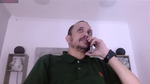 jhontorres018 online show from 2, 2, 2026