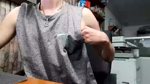 Jhosuamoore  online show from 13, 1, 2026