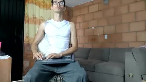 Jhosuamoore  online show from 13, 2, 2026