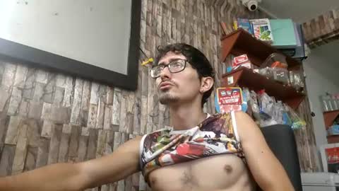 Jhosuamoore  online show from 25, 7, 2026