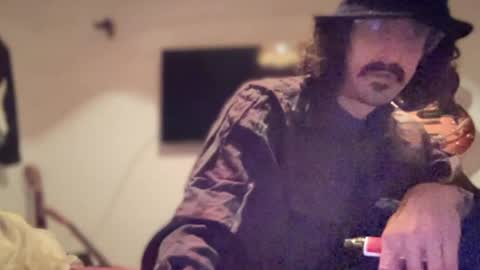 Snapshot of jiggz1986 chatting on 19, 4, 2026 Jigz1986 online show from 19, 4, 2026