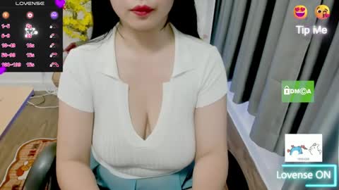 Snapshot of jin_yourlover chatting on 11, 5, 2026 Jin online show from 11, 5, 2026
