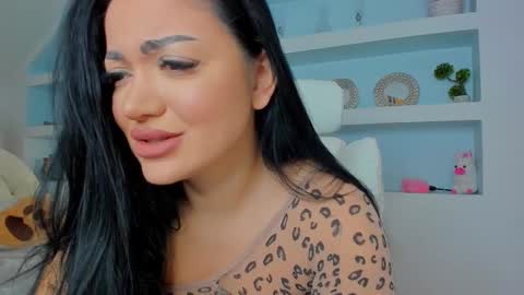 Juliee online show from 8, 10, 2025