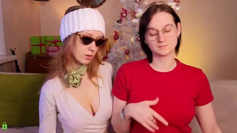 Snapshot of jitoon_exe chatting on 20, 12, 2024 Hey Guys We are Julia ginger Tina brunette online show from 20, 12, 2024