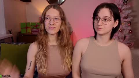 Snapshot of jitoon_exe chatting on 3, 1, 2025 Hey Guys We are Julia ginger Tina brunette online show from 3, 1, 2025