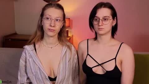 Snapshot of jitoon_exe chatting on 11, 1, 2025 Hey Guys We are Julia ginger Tina brunette online show from 11, 1, 2025