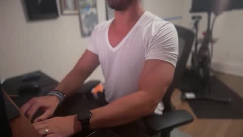 JJ online show from 19, 5, 2026