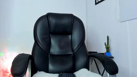 Snapshot of jmortton chatting on 1, 11, 2025 IGJmortton online show from 1, 11, 2025