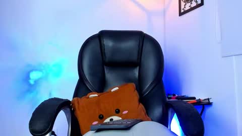 Snapshot of jmortton chatting on 5, 11, 2025 IGJmortton online show from 5, 11, 2025