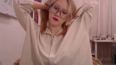 Snapshot of joan_kiss chatting on 18, 10, 2025 joan_kiss online show from 18, 10, 2025