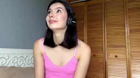 joanaphippin online show from 28, 5, 2026