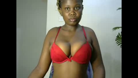 Snapshot of joankein_255 chatting on 8, 1, 2025 varl online show from 8, 1, 2025