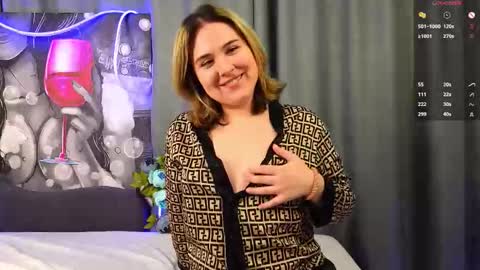 Snapshot of joann_dean chatting on 25, 9, 2025 Jolie and Elizabet online show from 25, 9, 2025