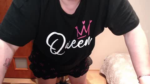 Joanna and Greg online show from 4, 2, 2025