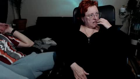 Joanna and Greg online show from 22, 11, 2025