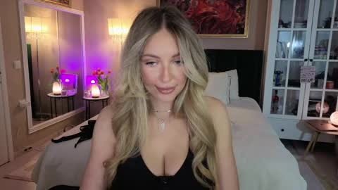 Snapshot of joannee chatting on 1, 5, 2026 Joanne online show from 1, 5, 2026