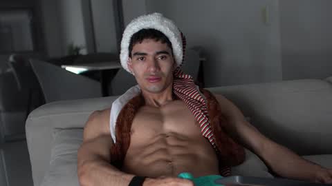 Snapshot of joe_steel1 chatting on 22, 12, 2024 joe_steel1 online show from 22, 12, 2024
