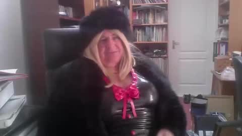 Snapshot of joelatex chatting on 11, 9, 2025 Joelatex online show from 11, 9, 2025