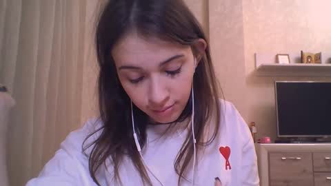 Jennifer online show from 24, 11, 2025