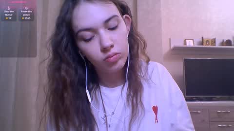 Jennifer online show from 11, 3, 2026